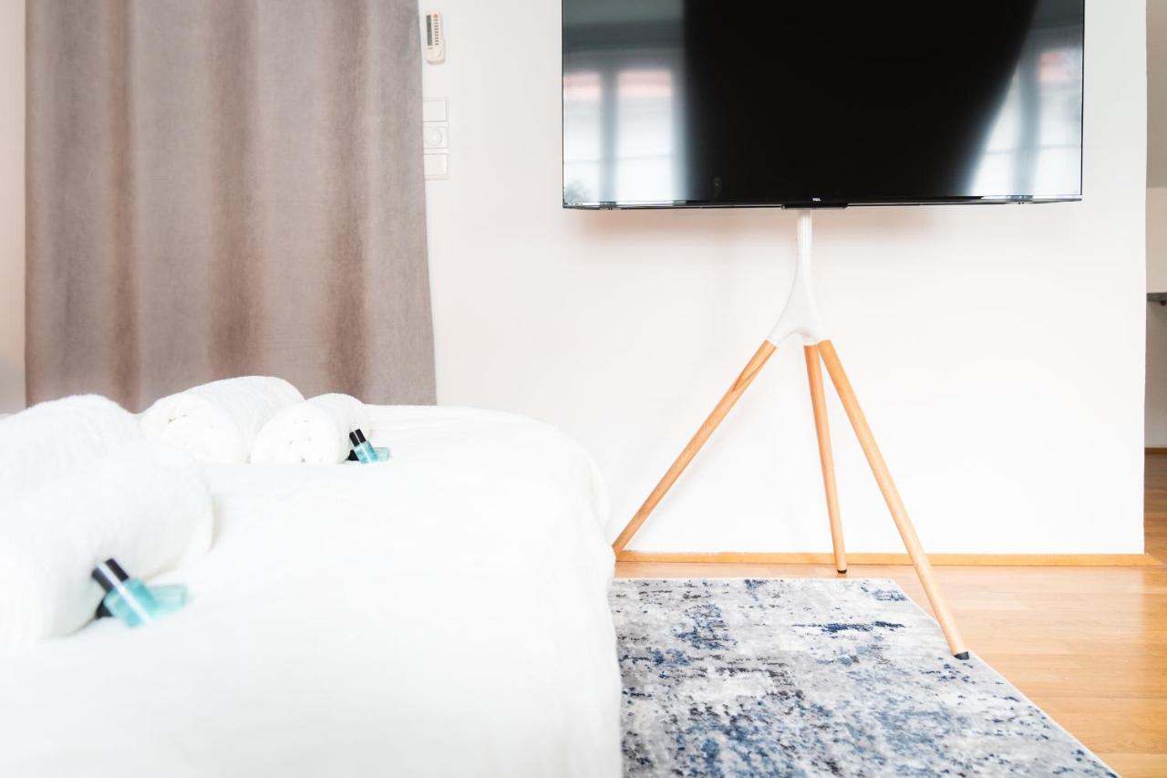 Comfy Downtown Loft - Self Check-In - Centre Of Graz Lejlighed Eksteriør billede