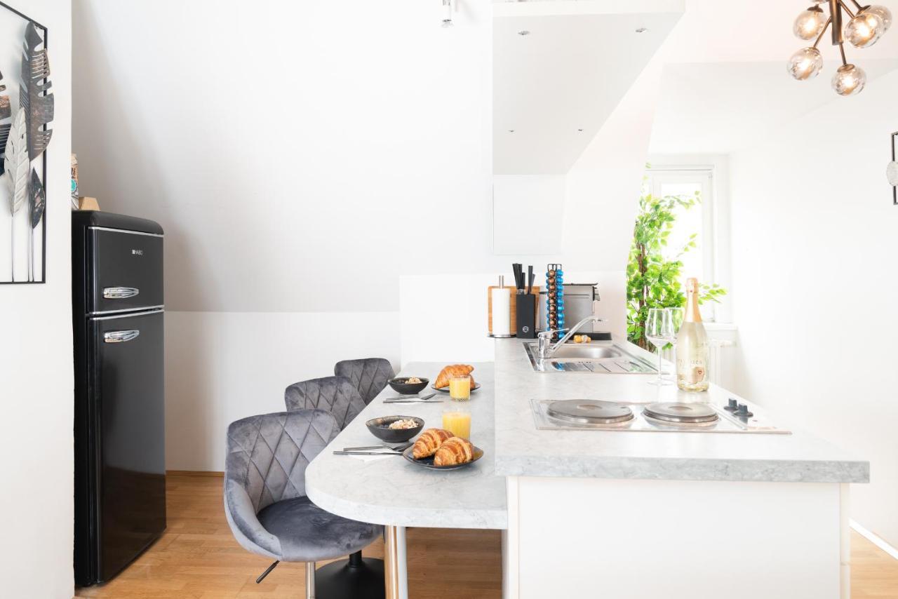 Comfy Downtown Loft - Self Check-In - Centre Of Graz Lejlighed Eksteriør billede